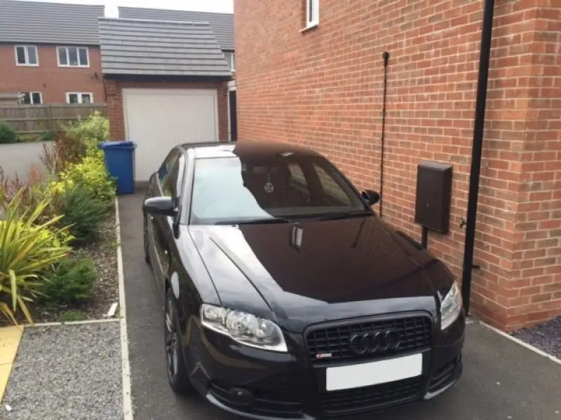 Replacement windscreen on an Audi A4 in Warsop Vale, Mansfield, Nottingham: Swipe To View More Images